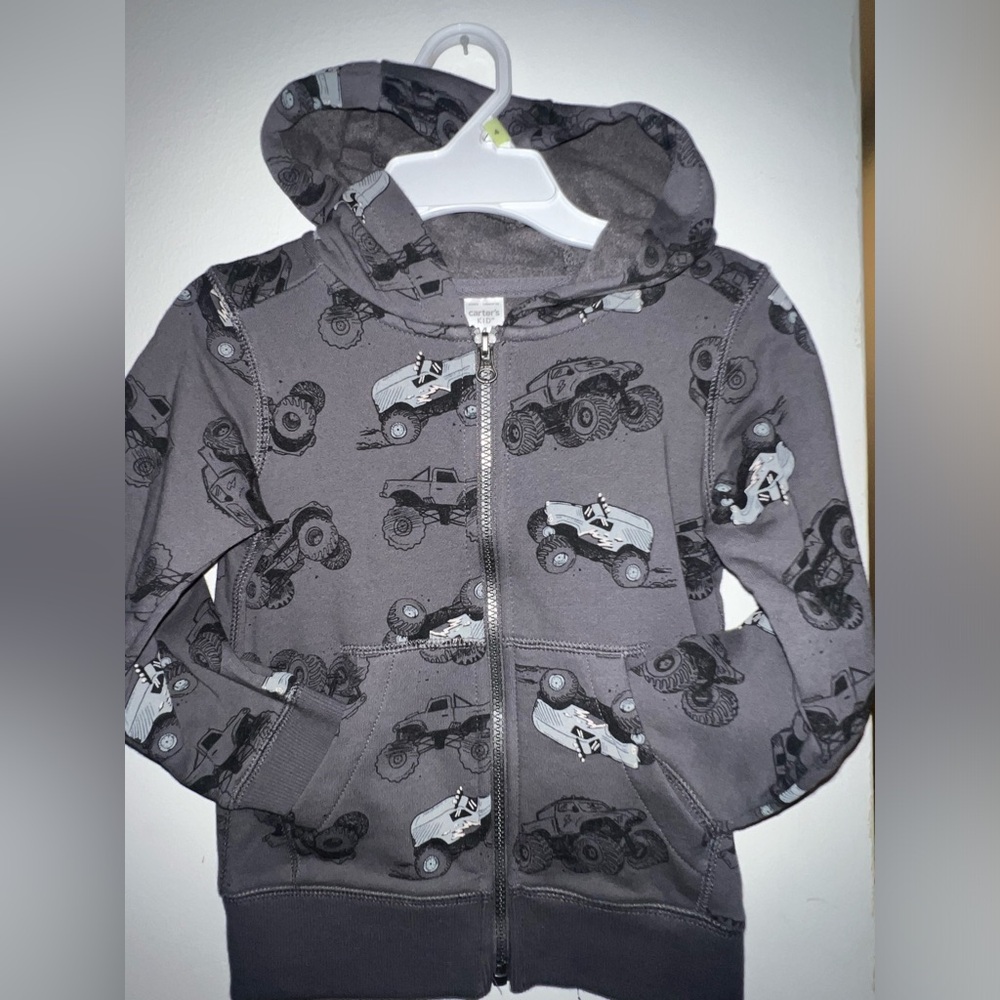 Zip sweater